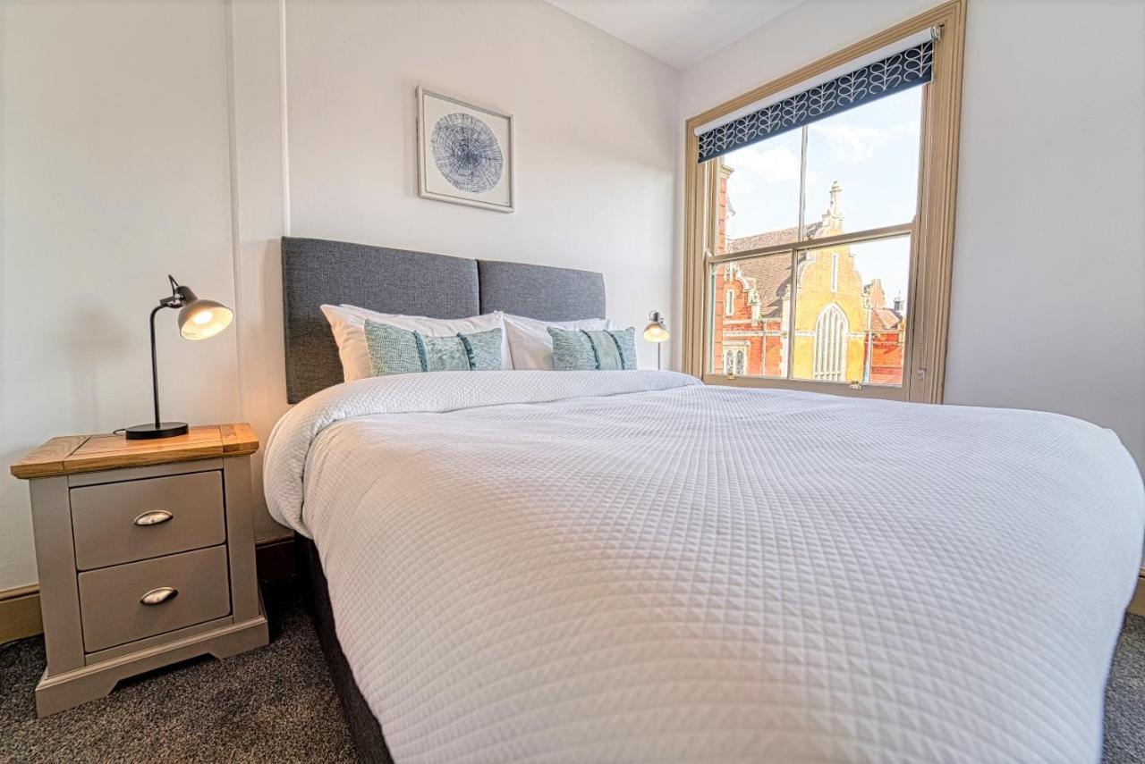 Host & Stay - Upper Tything Apartment Устър Екстериор снимка