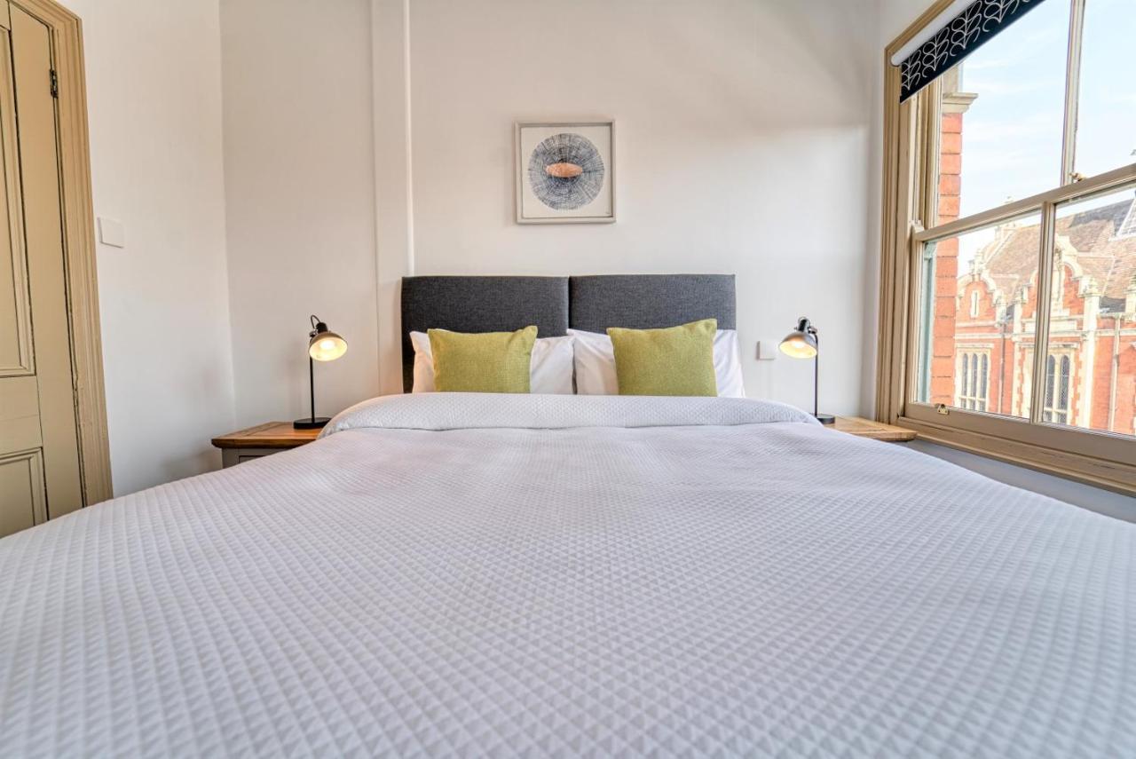 Host & Stay - Upper Tything Apartment Устър Екстериор снимка