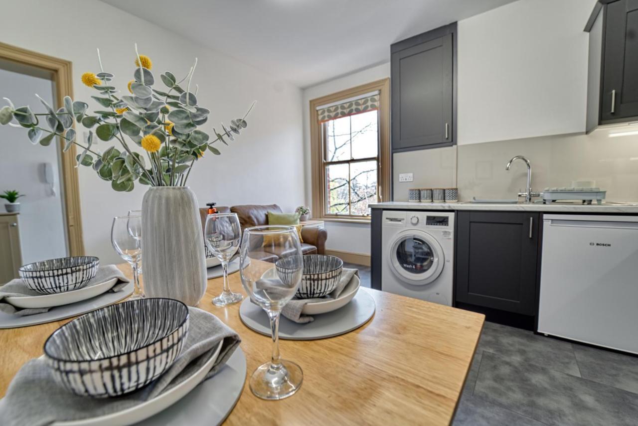 Host & Stay - Upper Tything Apartment Устър Екстериор снимка